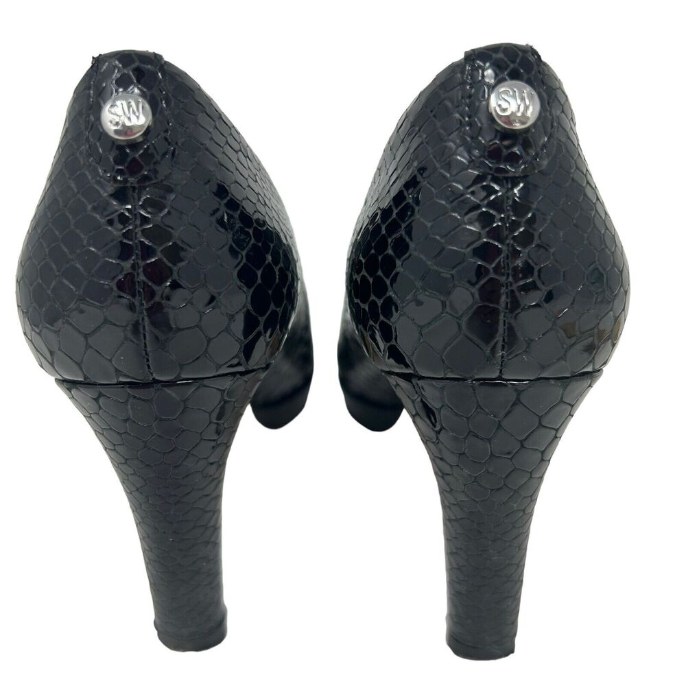 Stuart Weitzman Pumps 7 Peep Toe Black Snake Embossed Patent Leather 3" Heels - Picture 4 of 15